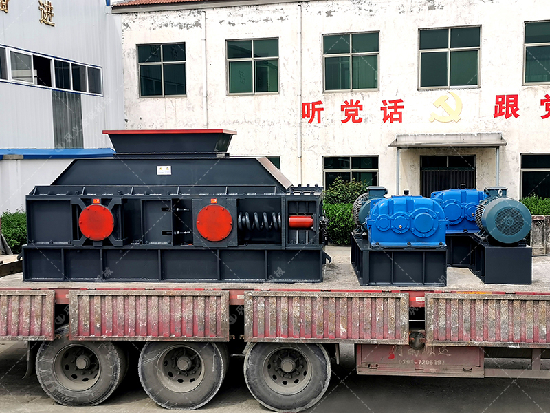 青石和河卵石哪個(gè)制砂好？用對(duì)輥破碎機(jī)怎么樣？