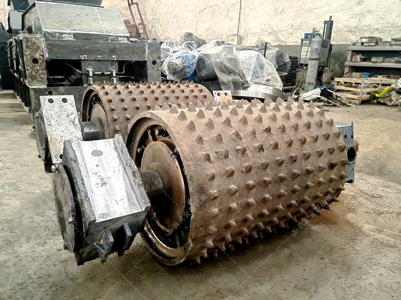 時產(chǎn)100噸齒輥破碎機(jī)廠家哪個實(shí)力強(qiáng)？