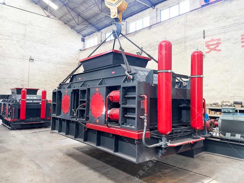 對輥制砂機：破碎效果佳，成品率高